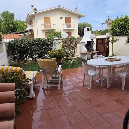 Villa Sabaudia Ngoại thất bức ảnh